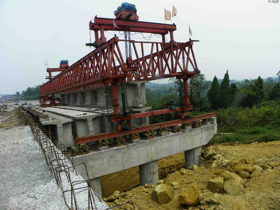鐵路架橋機案例現場