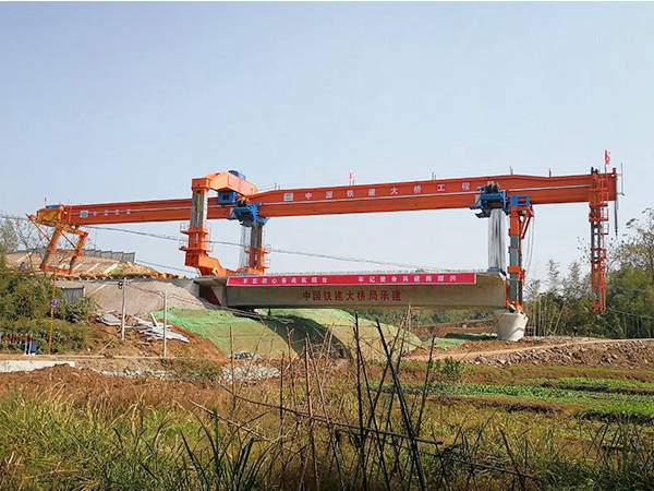 上海龍門吊租賃廠家輕小型起重機